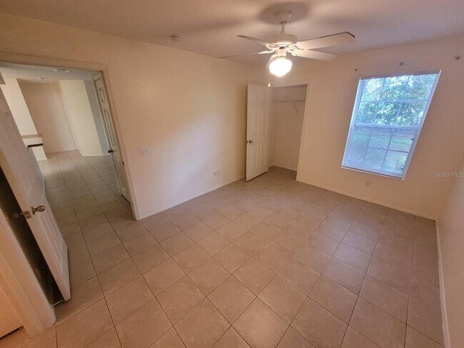 Building Photo - 36101 Deer Creek Dr