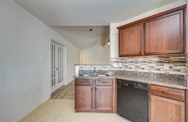 Building Photo - 1315 Diamond Drape Dr