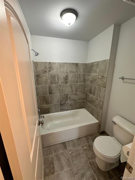 Building Photo - 55810 Worlington Ln