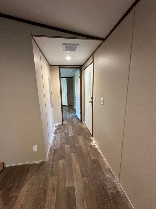 Building Photo - Rental Property in Desoto Parish