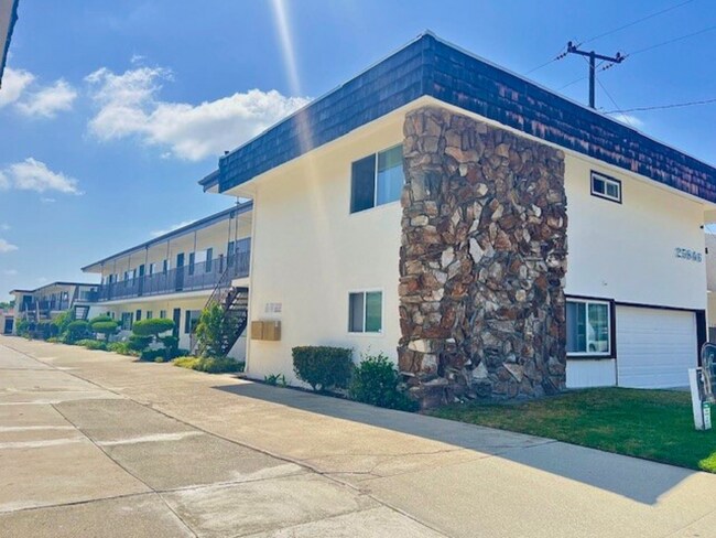 Interior Photo - 25846 Oak Street, Lomita