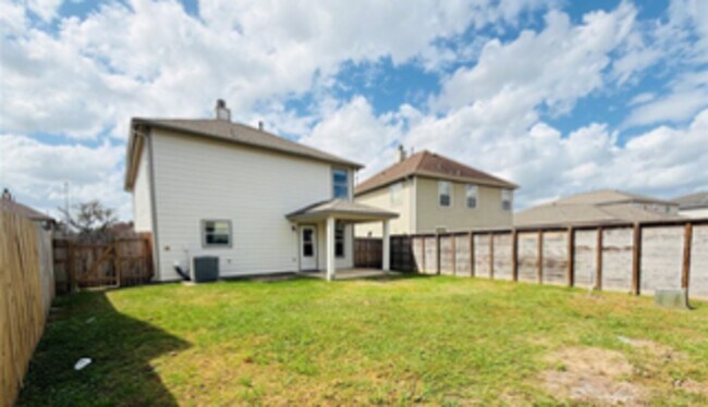 Building Photo - 18122 Rexine Ln