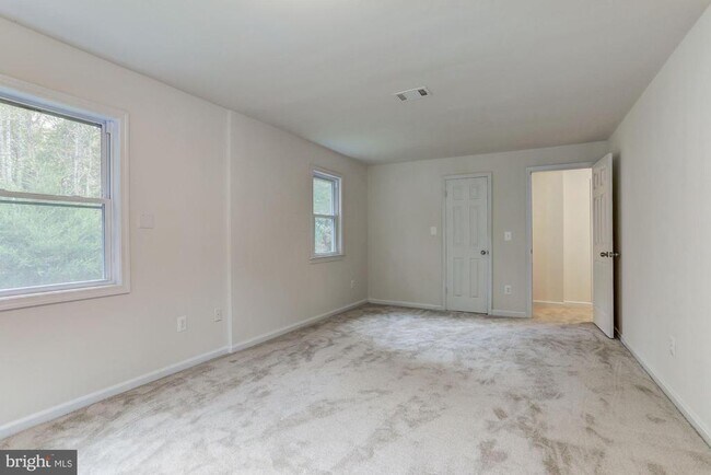 Building Photo - 13715 Orlando Rd