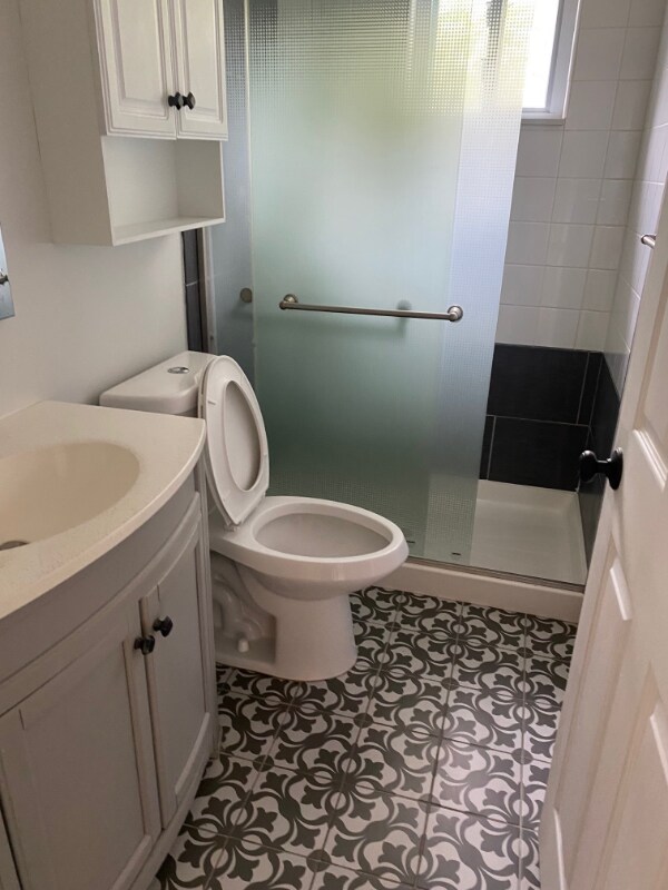 Building Photo - 20 Silopanna Rd