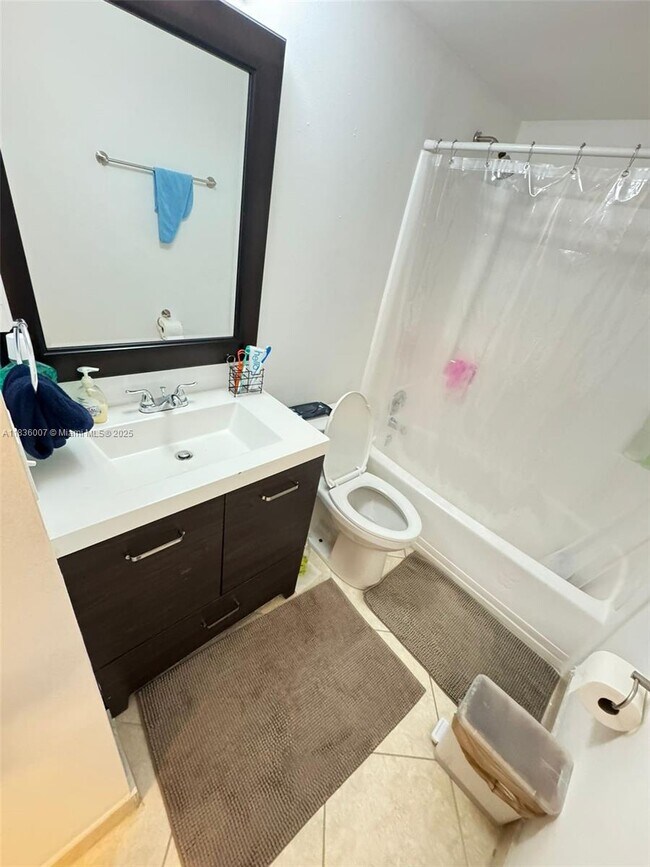 Building Photo - 1278 S Military Trail
