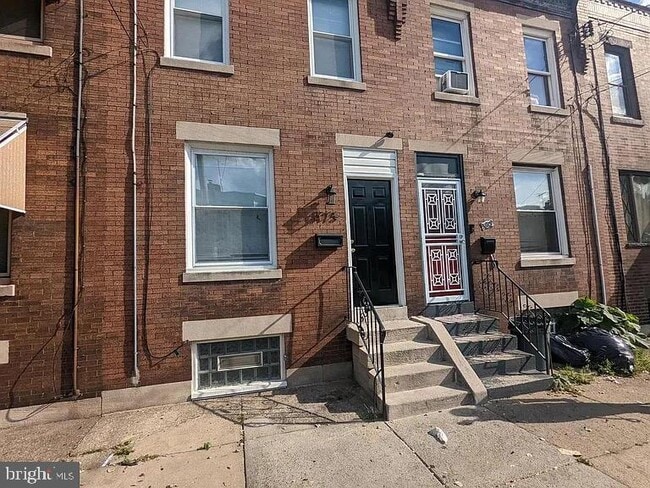 Primary Photo - 3175 Tulip St