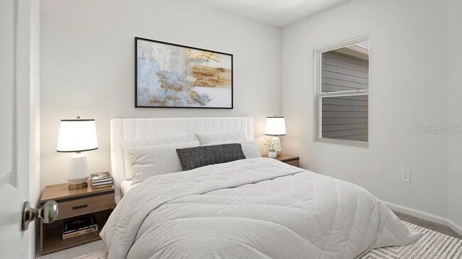 Building Photo - 2975 Maloof Dr