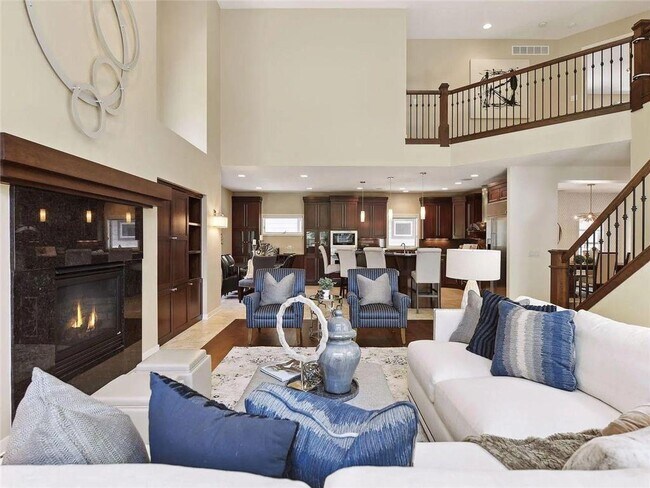 Building Photo - 6484 Ivy Way