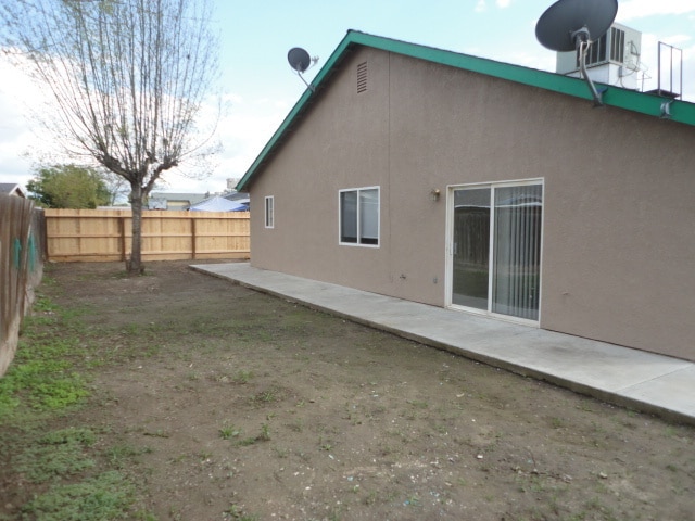 Building Photo - Marvelous 4 Bedroom 2 Bath Home with a Bonus Room