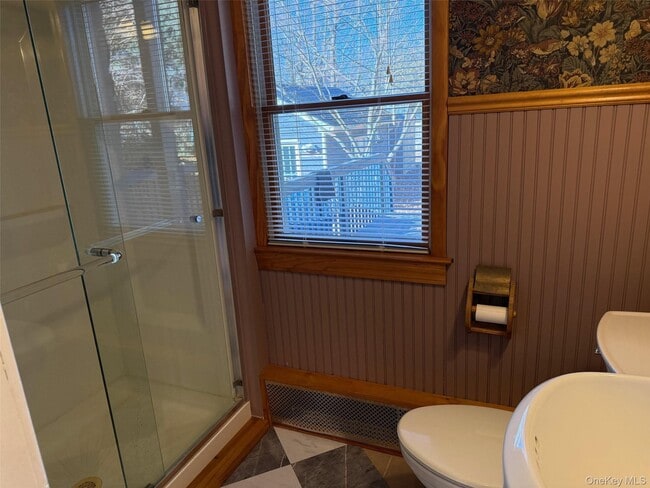 Building Photo - 15 Highland Ave