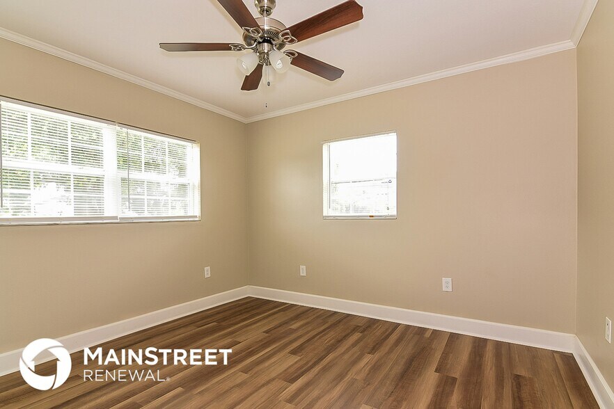 Building Photo - 510 Longfellow Blvd