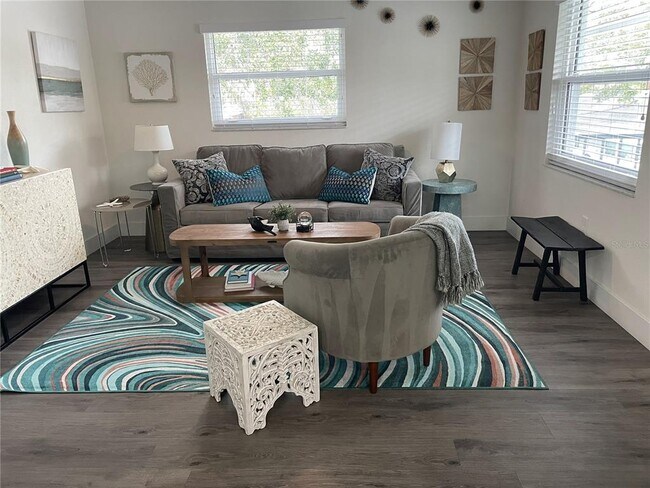 Building Photo - 1910 Morrill St