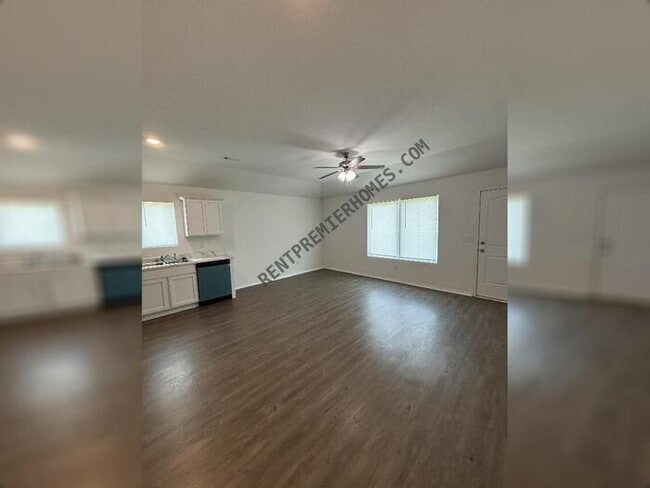 Building Photo - 70 Kinley Brk Ln