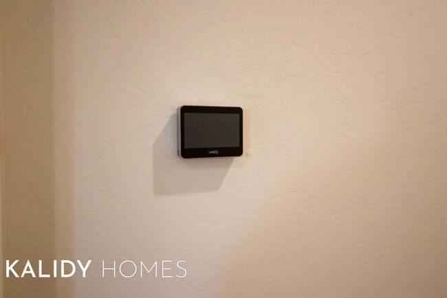 Building Photo - 1891 Lytal Ln