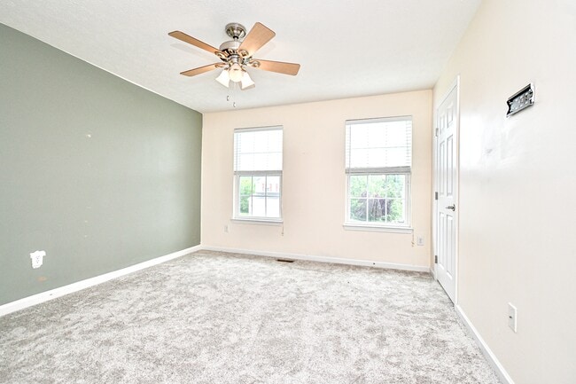 Building Photo - 8453 Forest Valley Dr