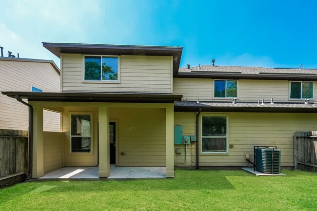 Building Photo - 12147 Pia Drive