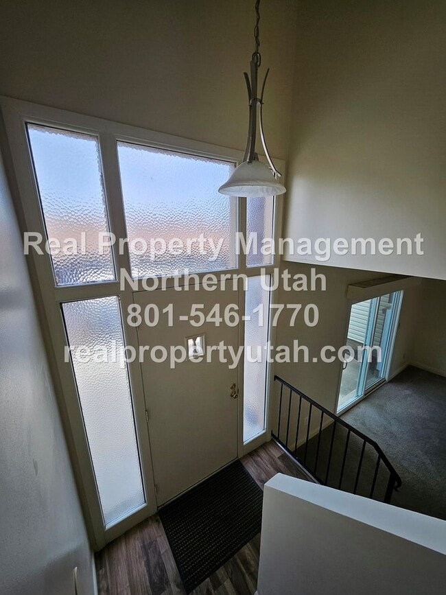 Building Photo - 2793 W 5500 S