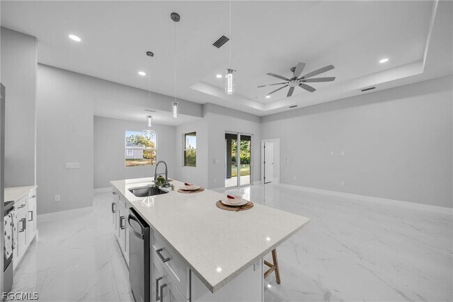 Building Photo - 3719 16th St W