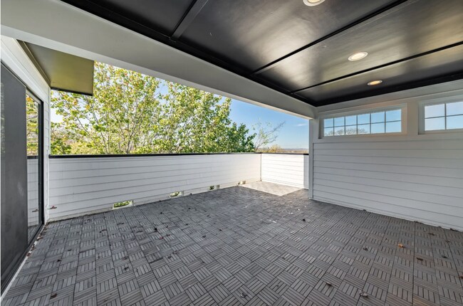 Building Photo - 2805 Torbett St