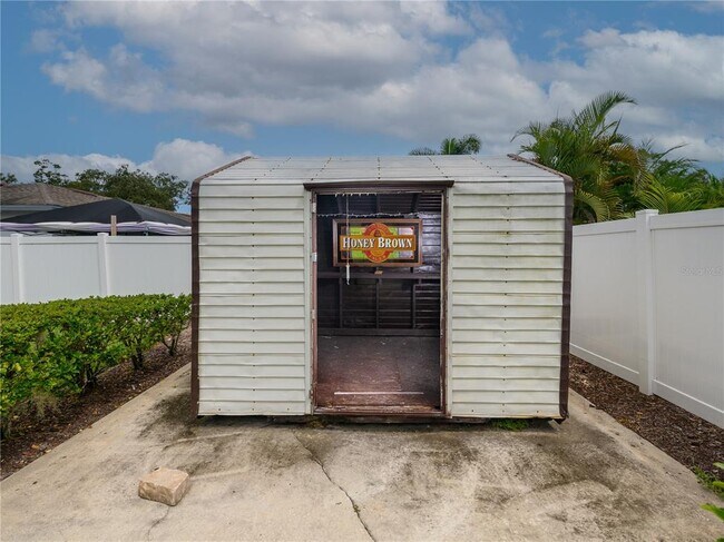 Building Photo - 14605 Brentwood Ln