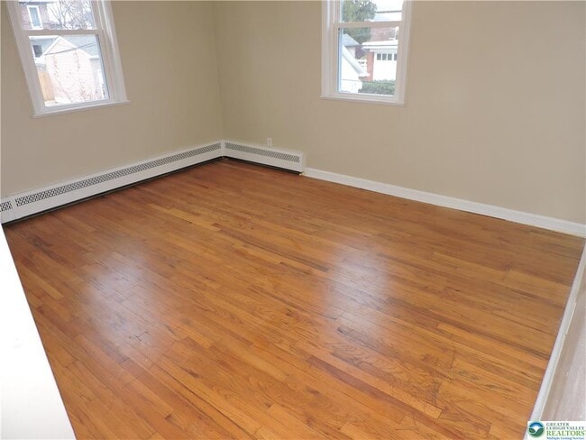 Building Photo - 1717 Tremont St