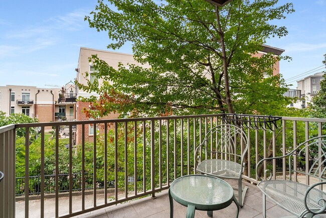 Building Photo - 3100 West End Cir