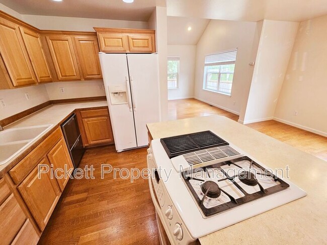 Building Photo - 5206 Del Tormey Pl SE