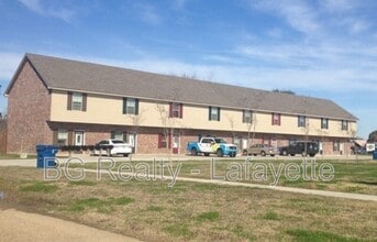 Building Photo - 113 Flurry Ln