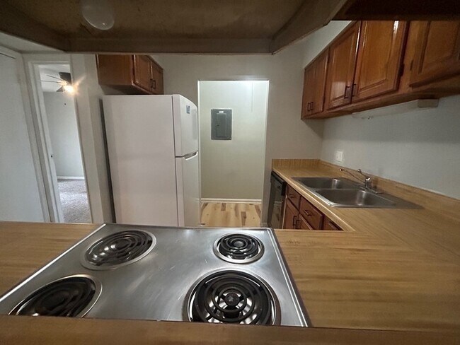 Building Photo - 3609 Juneau Rd