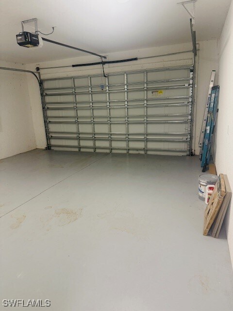 Building Photo - 3673 62nd Ave NE