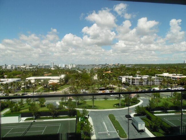 Building Photo - 10201 Collins Ave