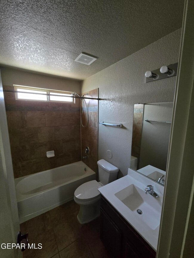 Building Photo - 7008 Eagle Nest Ct