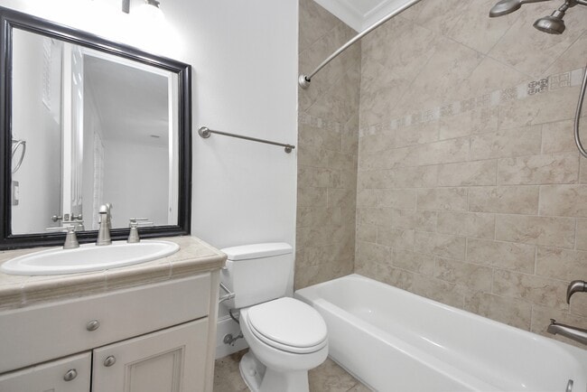 Building Photo - 2314 Dorrington St