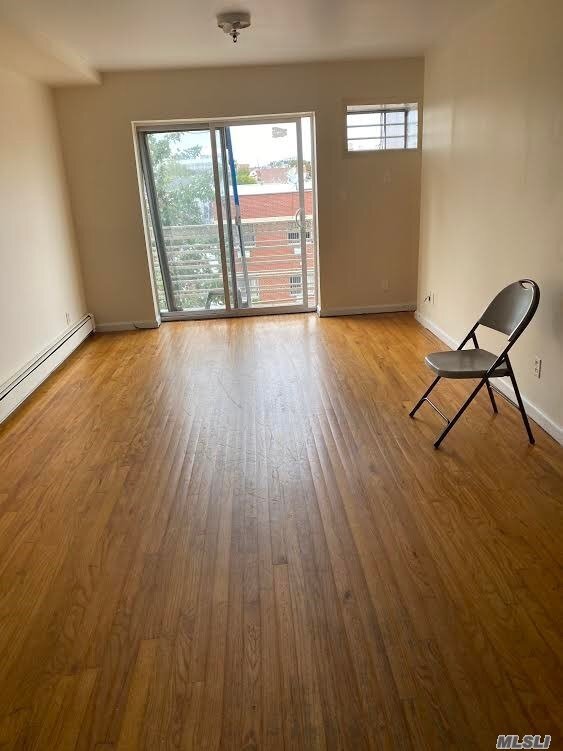 Building Photo - 111-13-111-38 38th Ave