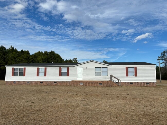 Primary Photo - 4-Bedroom 2-Bath Double-Wide Mobile Home