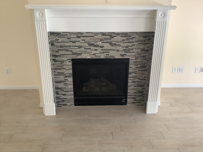 Remodeled fireplace, Gas line connected - 11502 Grimes Ave