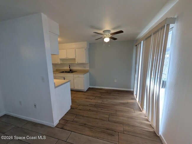 Building Photo - 140 Minna Ln