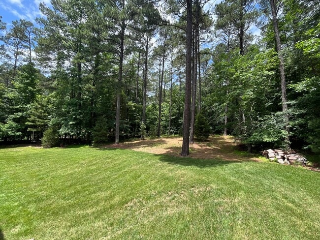 Building Photo - Incredible 4BD, 6.5BA Raleigh Home Near Fa...