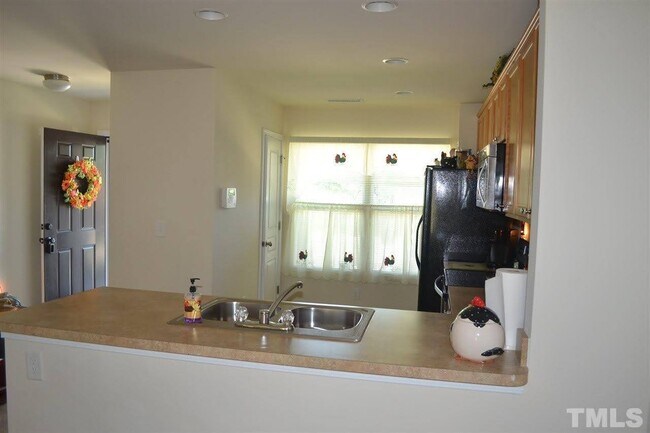 Building Photo - 2903 Berkeley Springs Pl