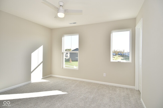 Building Photo - 9732 Evening Sky Way