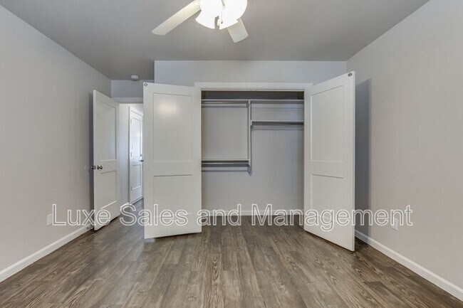 Building Photo - 407 Vail Cir