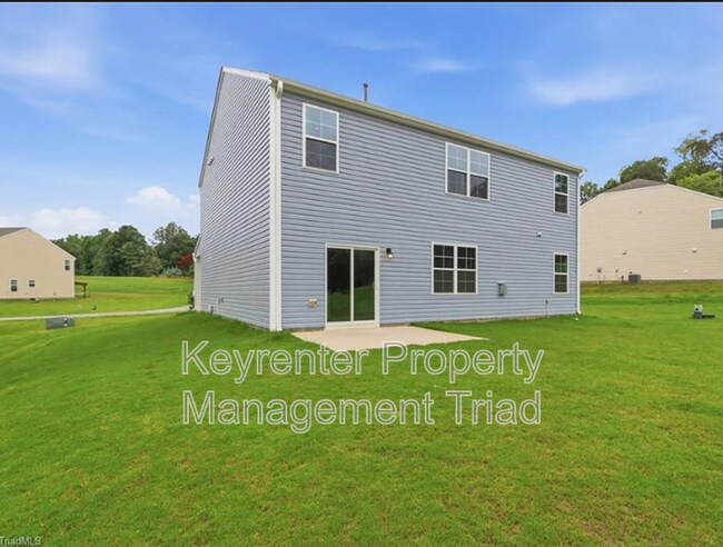 Building Photo - 7448 Buckpasser Dr