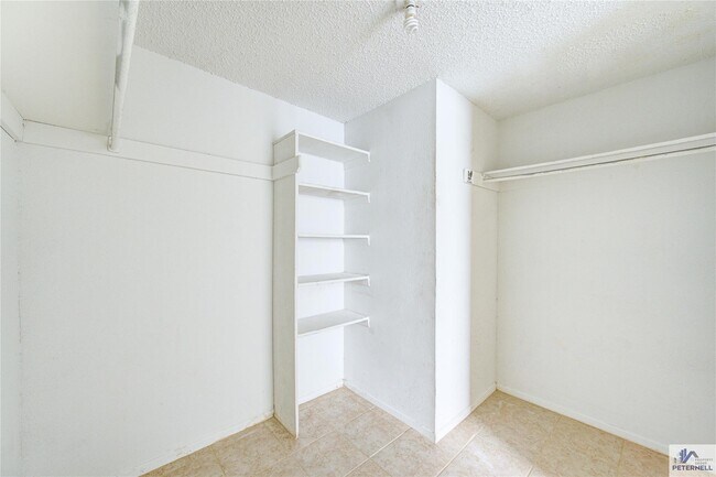 Building Photo - 12530 Laleu Ln