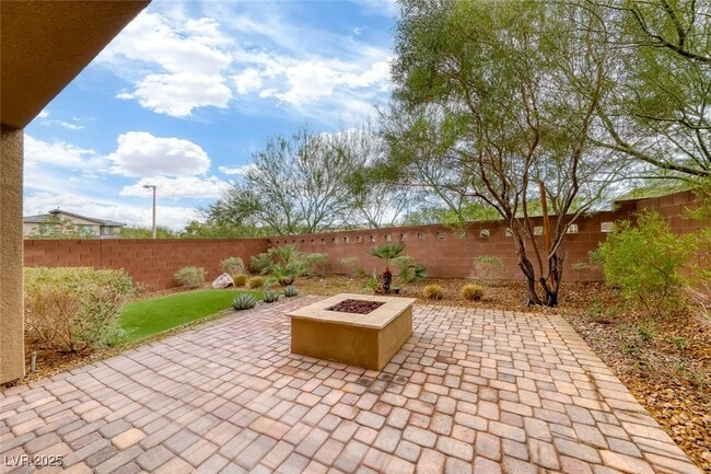 Building Photo - 7012 Pearl Hilltop Ct