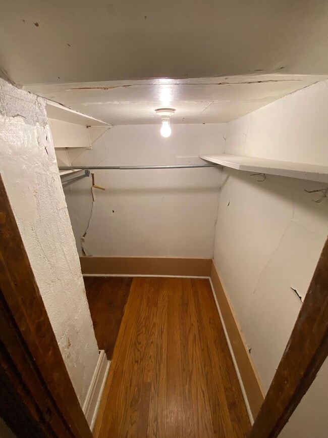 Building Photo - 1544 D St