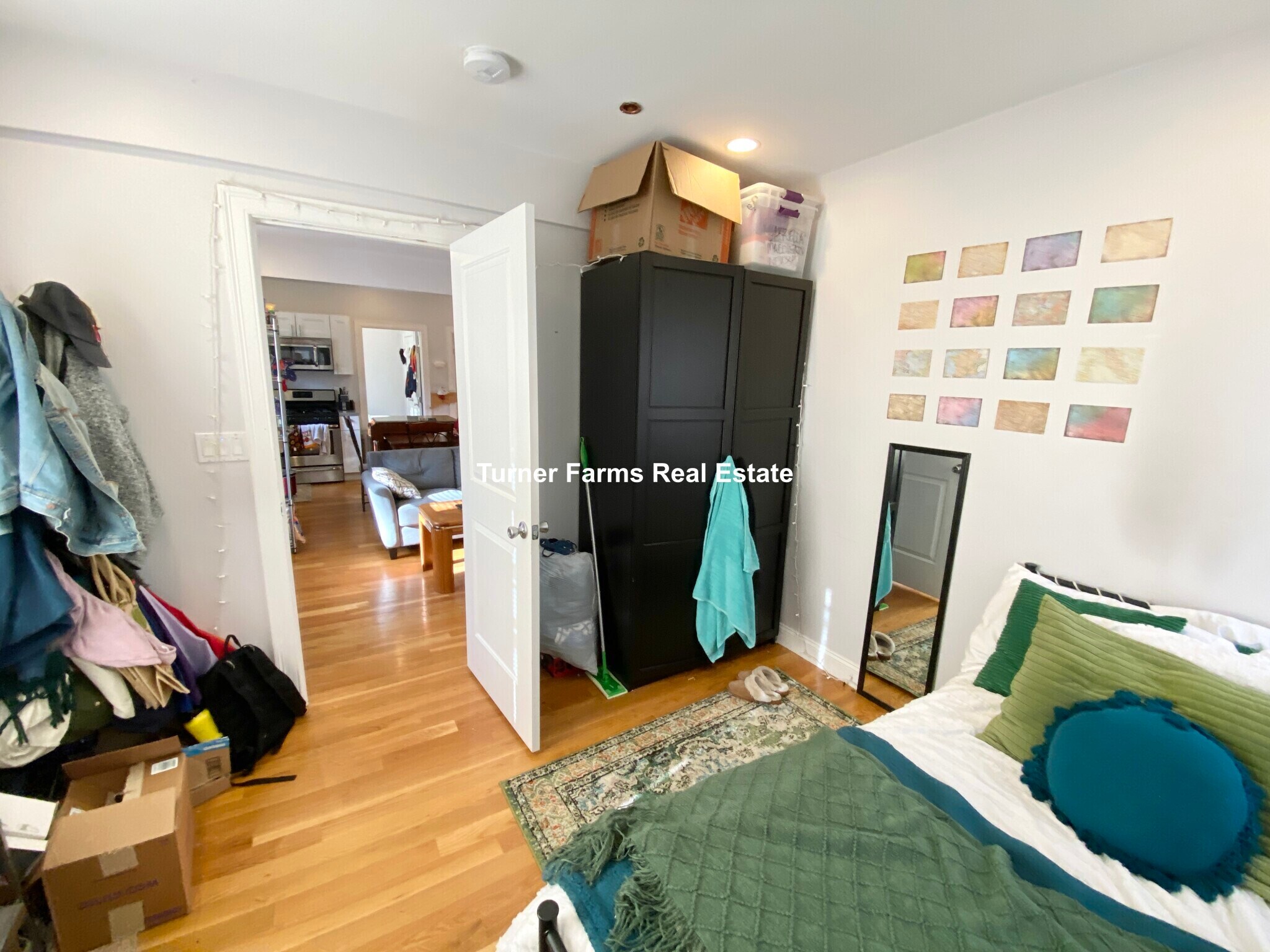 Building Photo - 721 Parker St