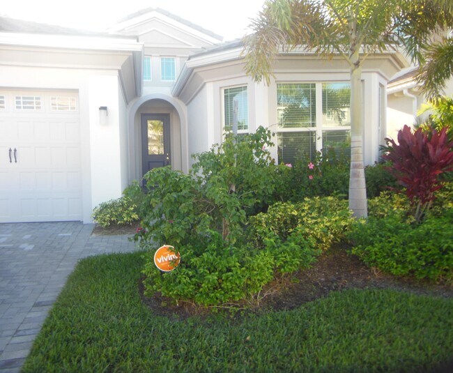 Building Photo - 5401 Pecan Dr