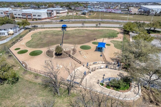 Building Photo - 14710 Montoro Dr
