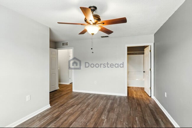 Building Photo - 74 Moultrie Village Ln