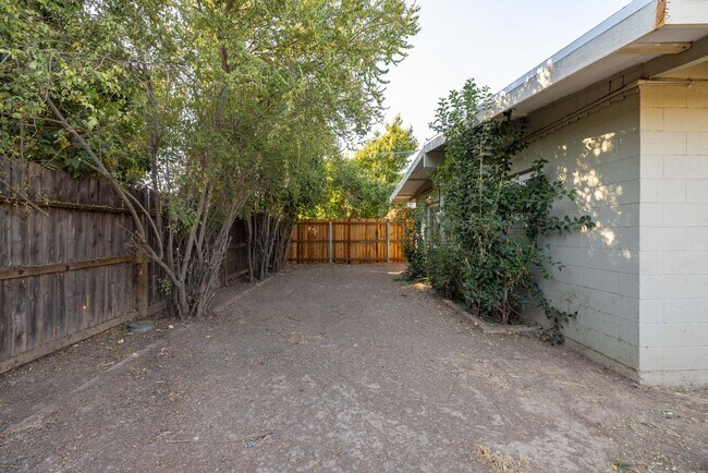 Building Photo - Resident Benefit Package Property